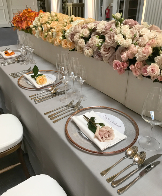 Ombré Long Tablescape