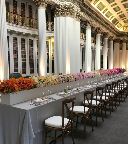 Ombré Long Tablescape