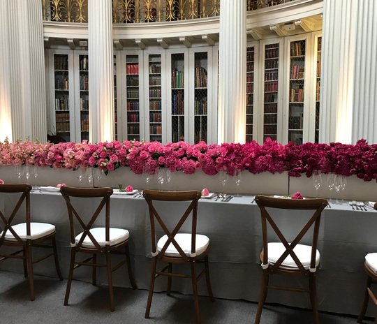 Ombré Long Tablescape